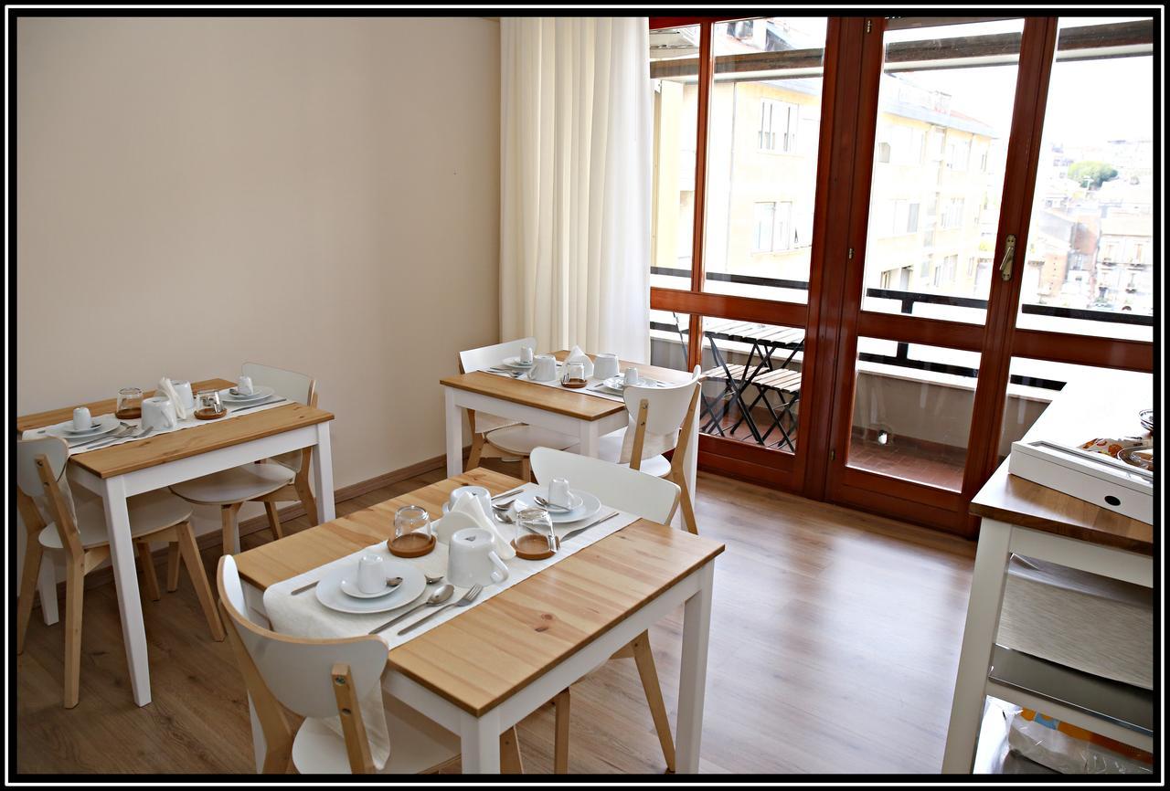 Tosca B&B Катания Экстерьер фото