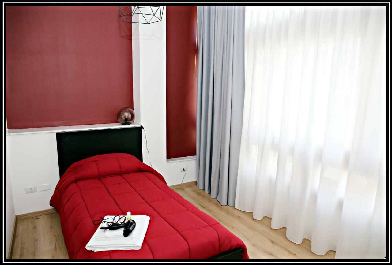 Tosca B&B Катания Экстерьер фото